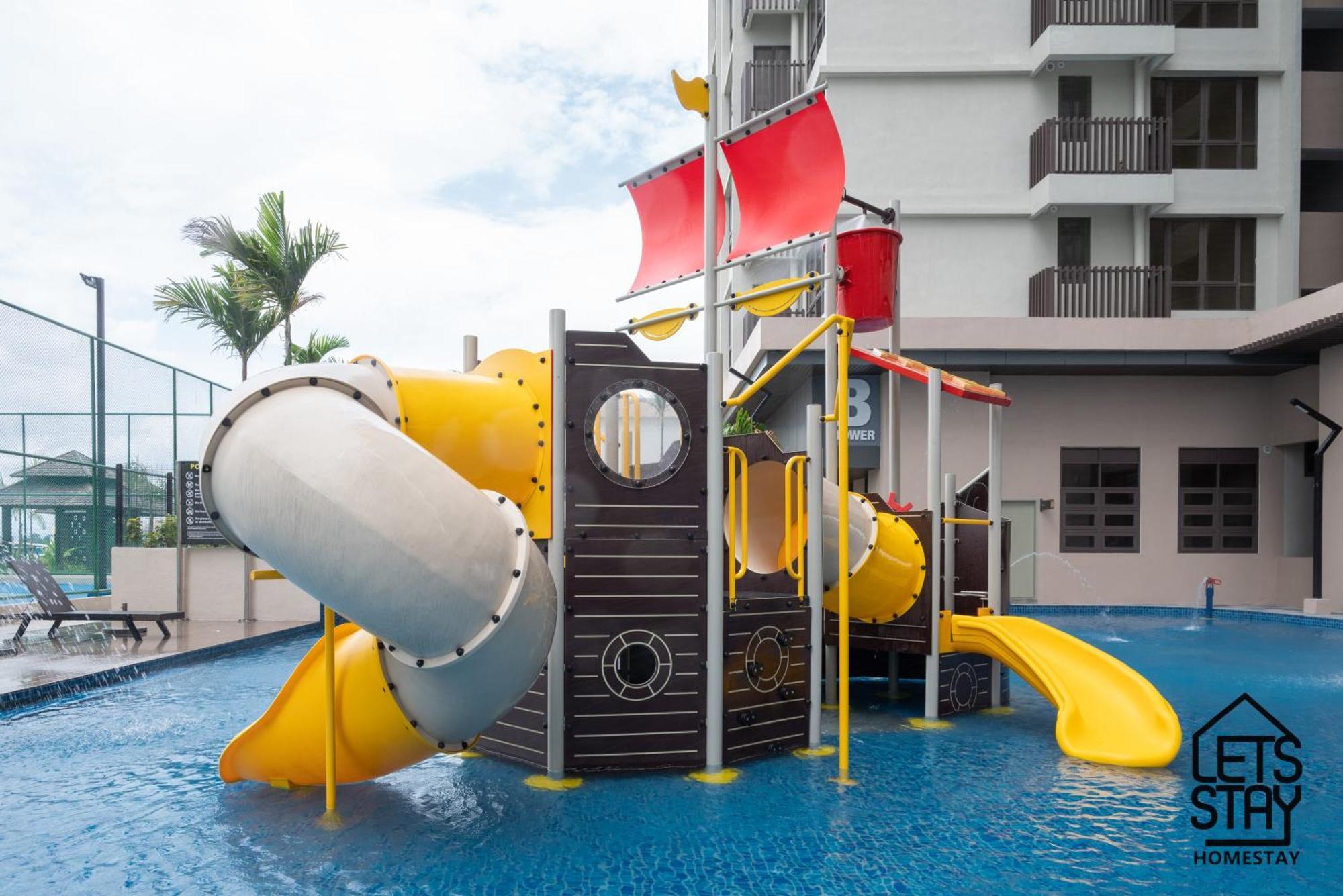 Luxury Couple Suites L Free Netflix L Massage Chair L Bathtub L Wifi 200Mbps L Town Area Bali Residence 말라카 외부 사진